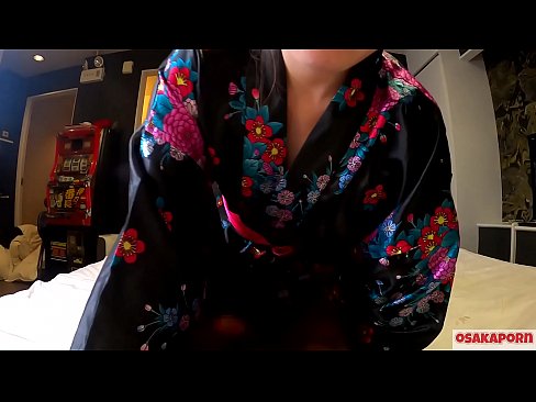 ❤️ Mlada cosplay djevojka voli seks do orgazma s špricom u konjanici i pušenjem. Azijska djevojka s dlakavom macom i lijepim sisama u tradicionalnoj japanskoj nošnji u amaterskom videu koji prikazuje masturbaciju s igračkama za jebanje. Sakura 3 OSAKAPORN. ️ Tvrdi porno kod nas hr.courseclass.ru ☑